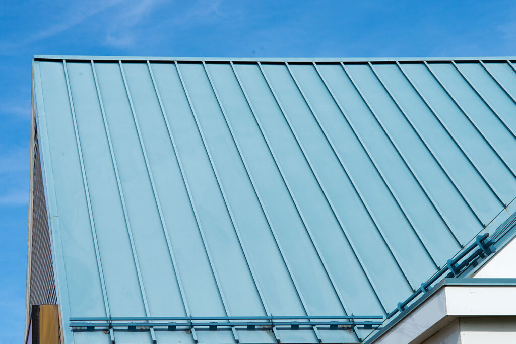 metal roof installation and replacement contractors near mt. zion il